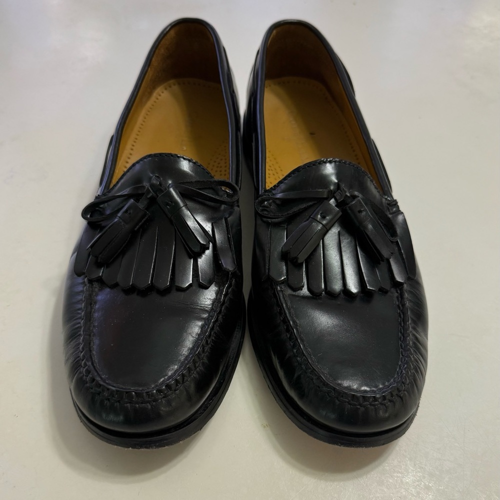 Cole Haan Classic
Black Tassel Loafers size 11.5 D